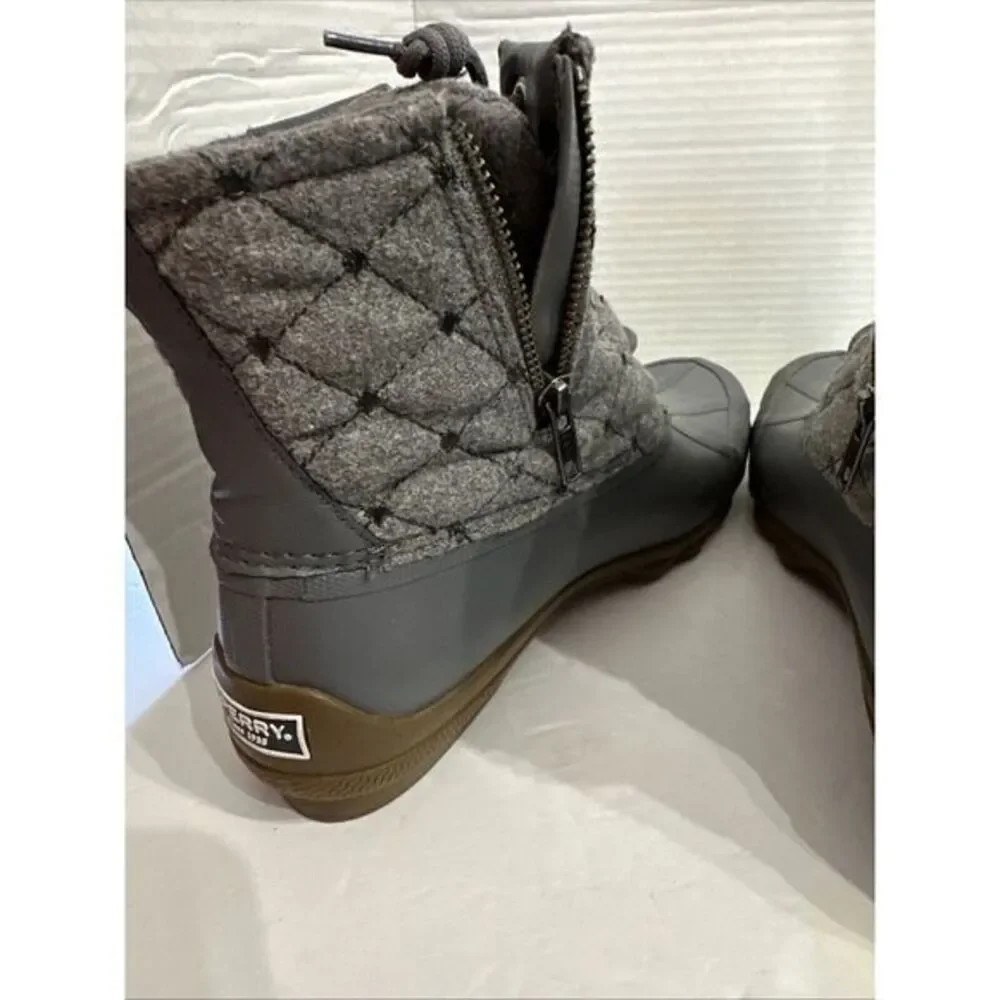 Sperry Duck Boots Womens 10 Saltwater Quilted‎ Waterproof Gray Ankle STS85656
